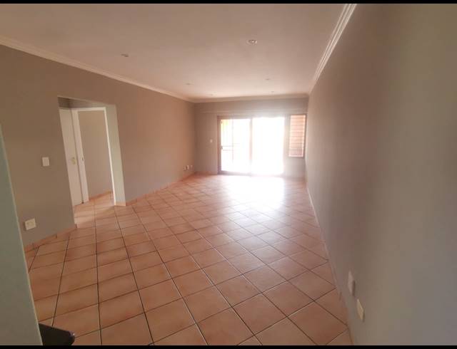 2 BEDROOM APARTMENT TO LET IN KENLEAF